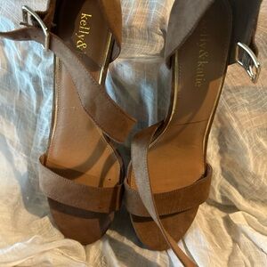Kelly & Katie Brown Strappy Heels